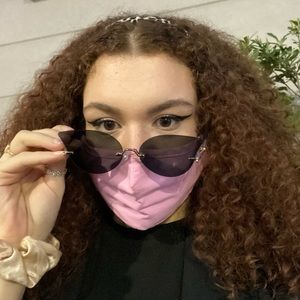 Meet your Posher, Jada